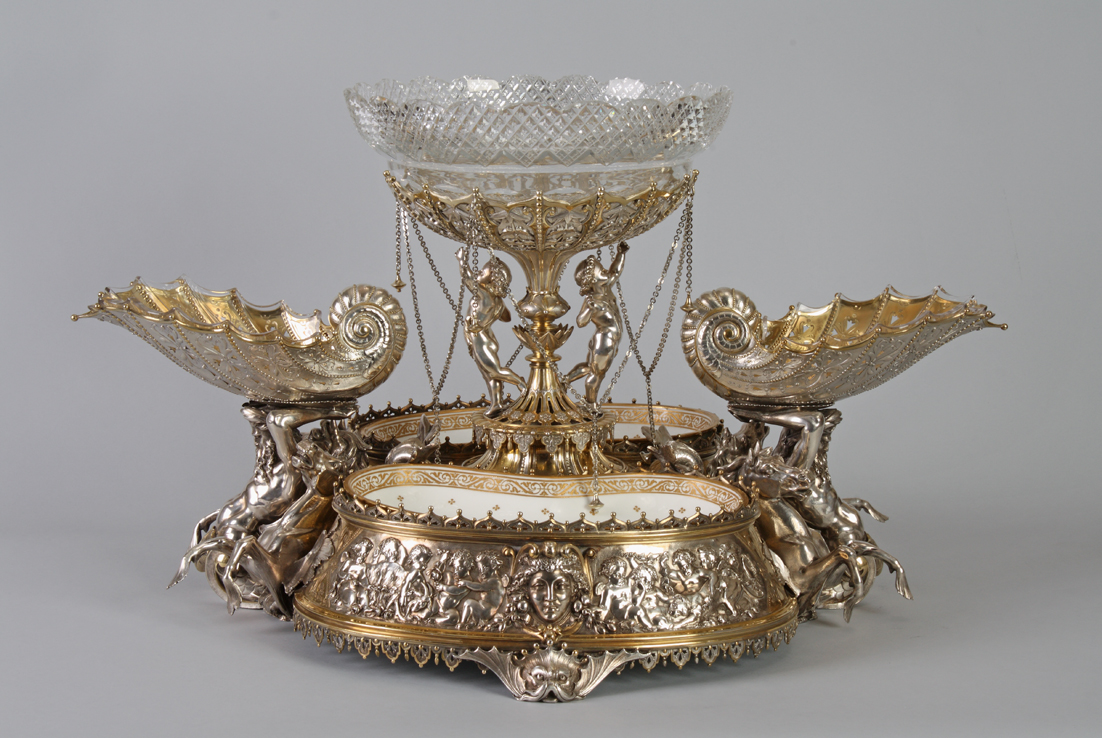 Elkington Centrepiece